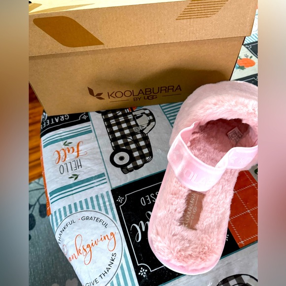 New Koolaburra by UGG Slippers Sz 11 - Picture 3 of 7